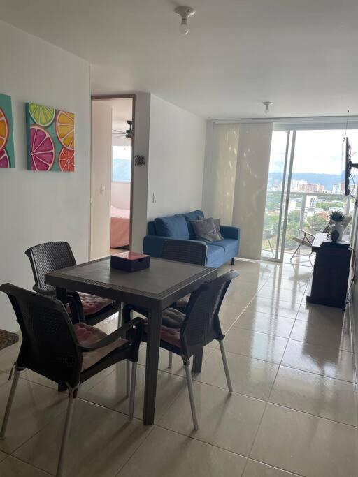 Excelente Apartamento ブカラマンガ エクステリア 写真